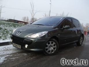 Битый автомобиль Peugeot 307